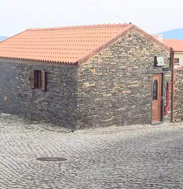 Casa da Ribeira
